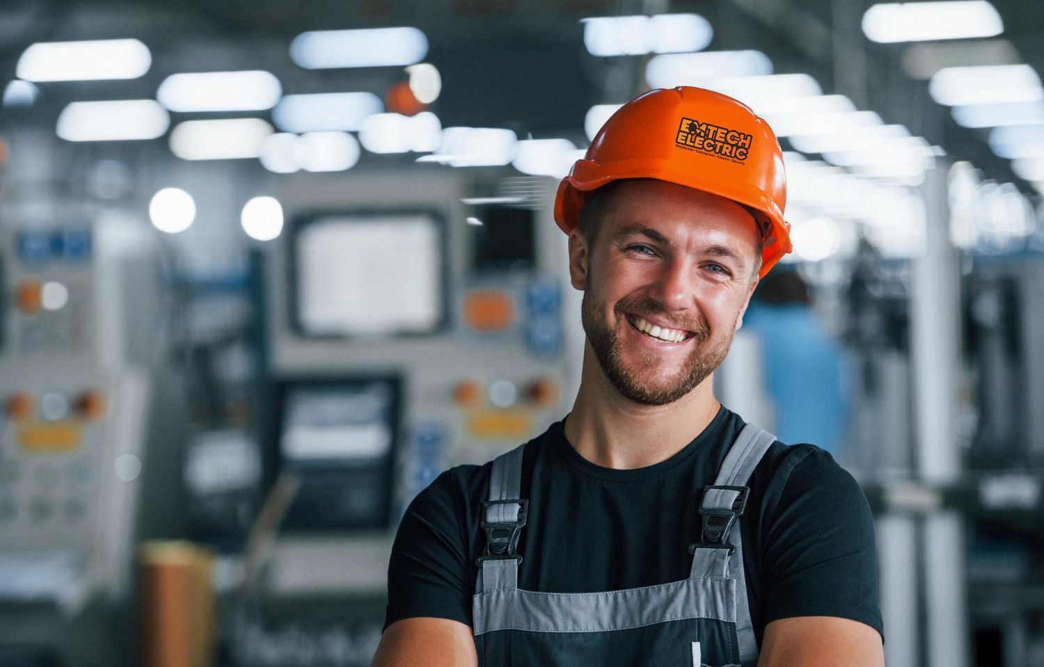 Emtech Electric electrician on the job